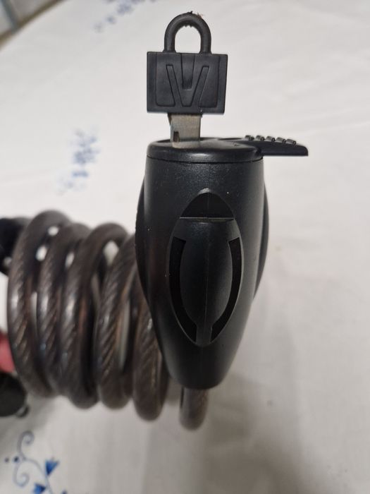 Cadeado com corrente