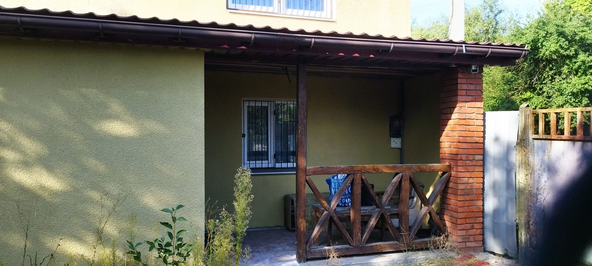 Будинок, земля під застройку