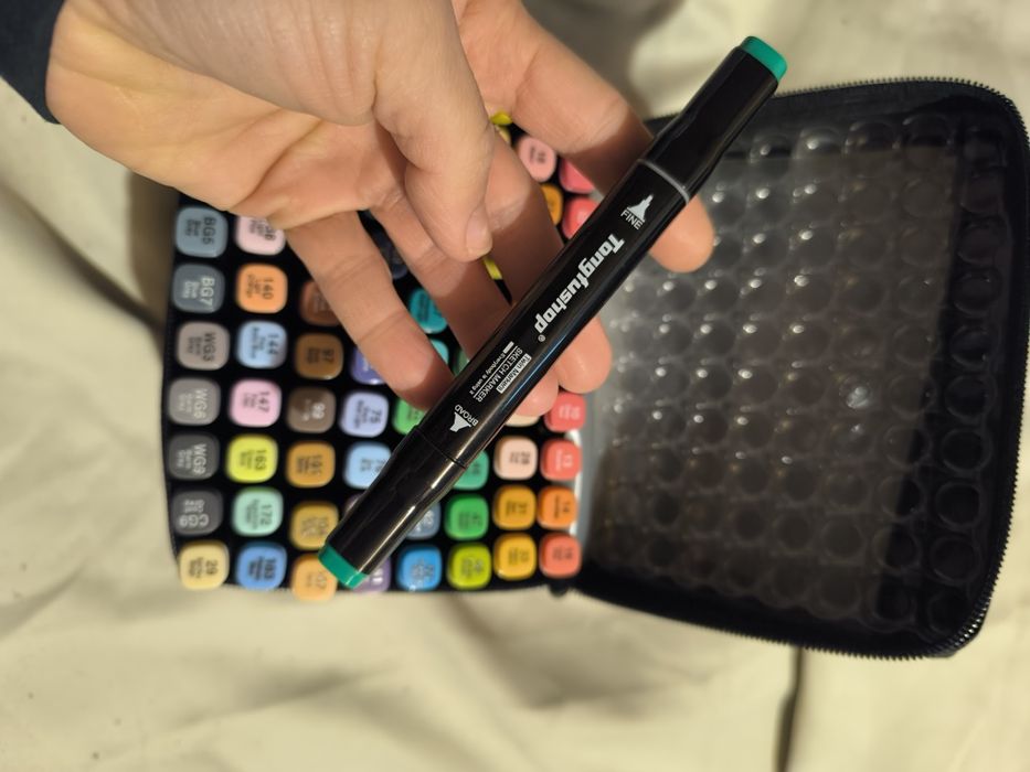 Zestaw pisaków akrylowych 80 sztuk