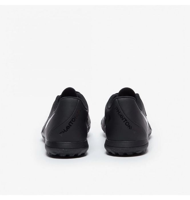 Сороконожки мужские Nike Phantom Gx Ii Club Tf Black FJ2587-002