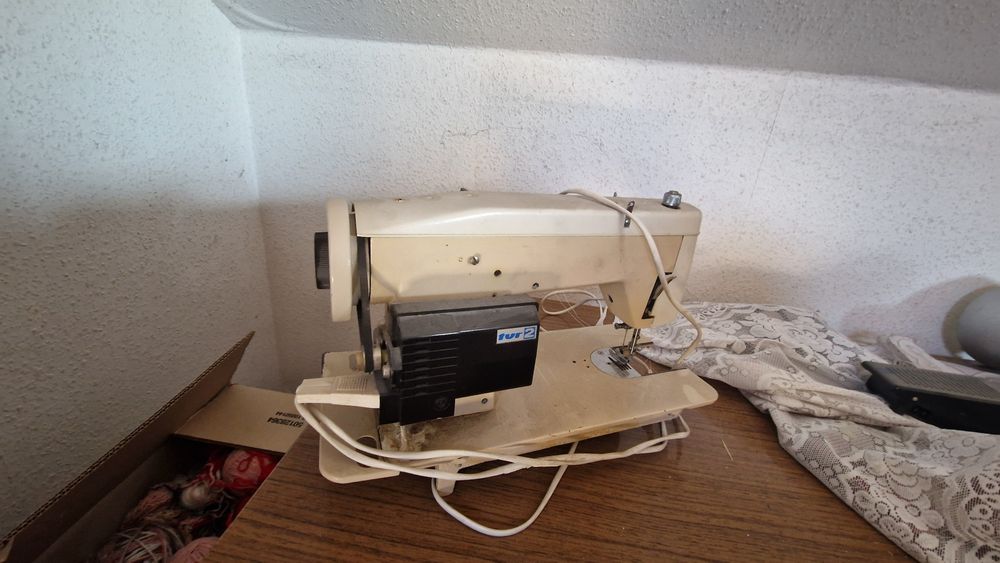 Maszynach do szycia Predom Łucznik