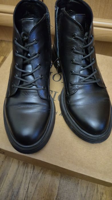 Ботинки 39р, шкіряні, весна осінь