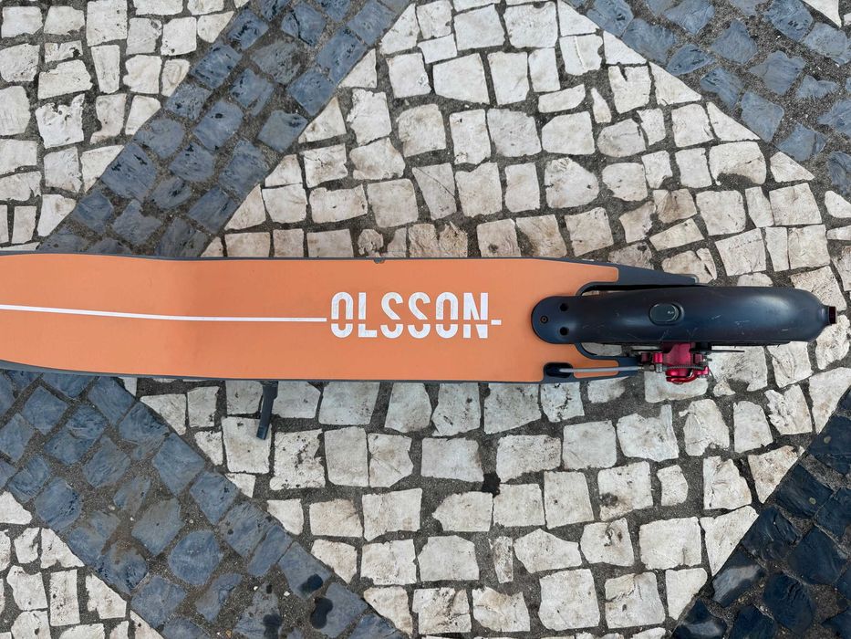 Trotinete elétrica Olsson Rino 8,5" com Manual e garantia
