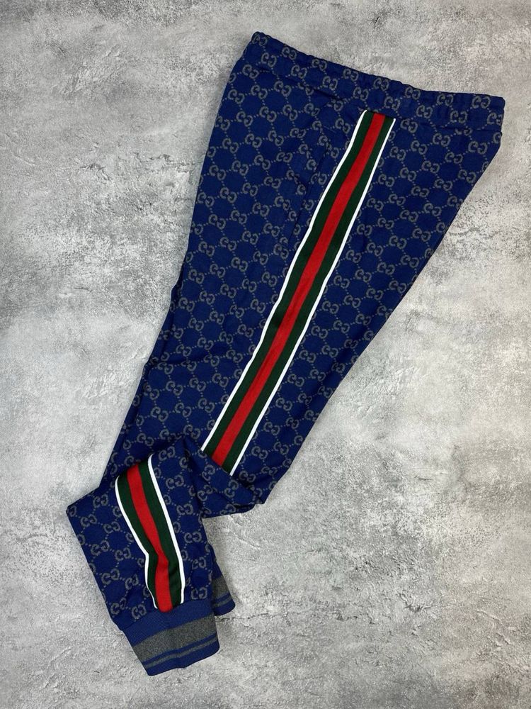 Чоловічий спортивний костюм Gucci