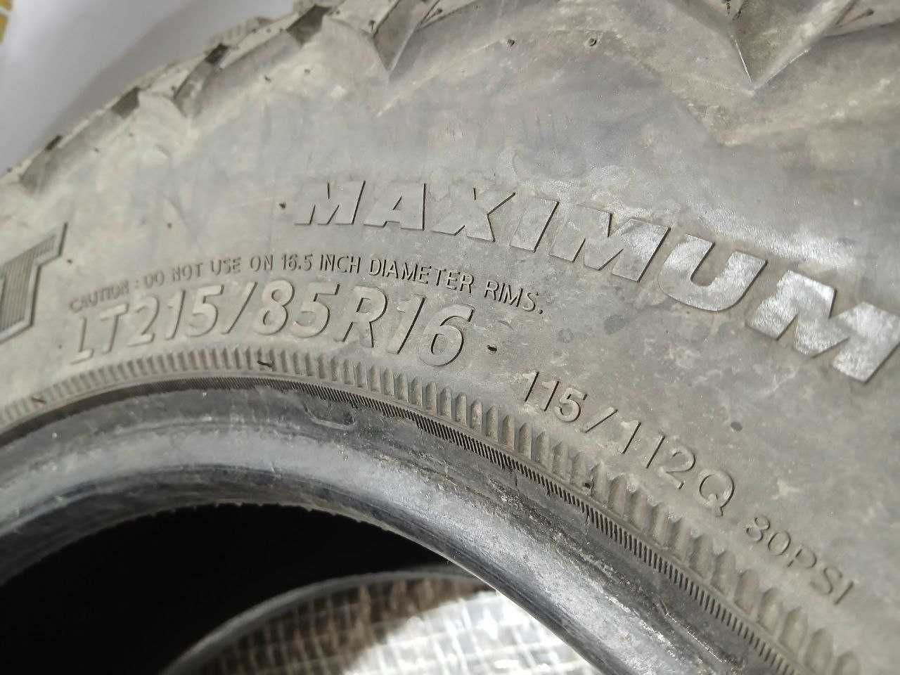 Шини Hankook 215/85R16. 4шт. (0193)