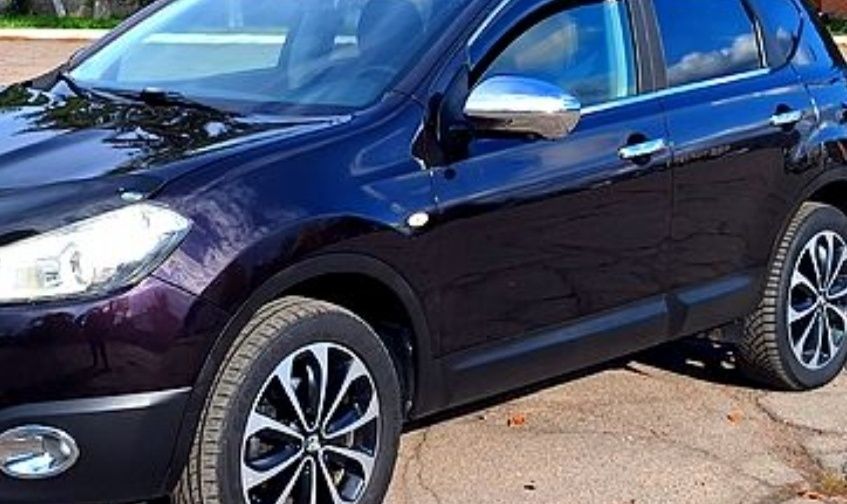 Продам в хорошем состоянии ниссан