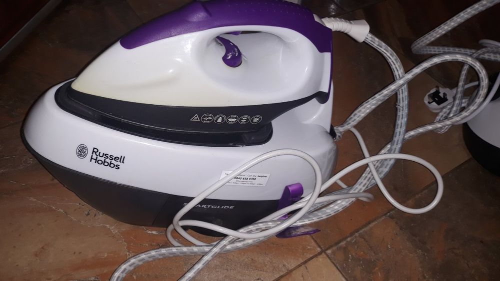 Парогенератор Russell Hobbs