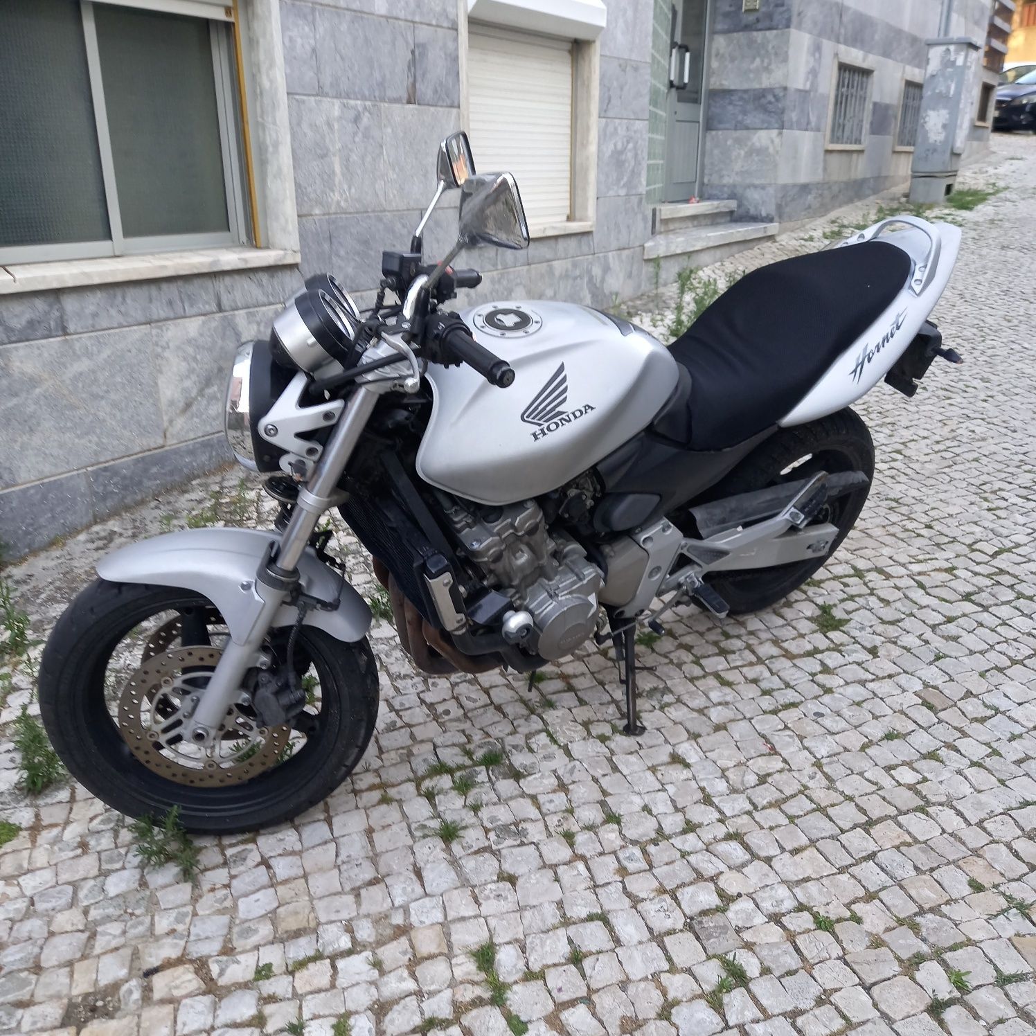 Honda hornet 600