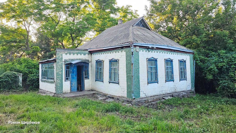 Село Супоївка - будинок поруч з річкою Супій. Є ВІДЕООГЛЯД.