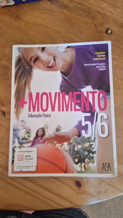 + Movimento 5/6, livro escolar