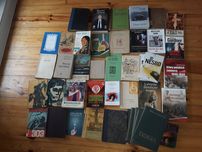 40 książek stan różny