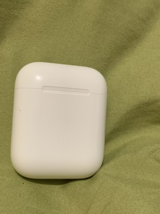 AirPods плюс чехол