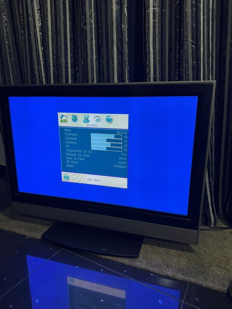 tv hitachi 42 polegadas