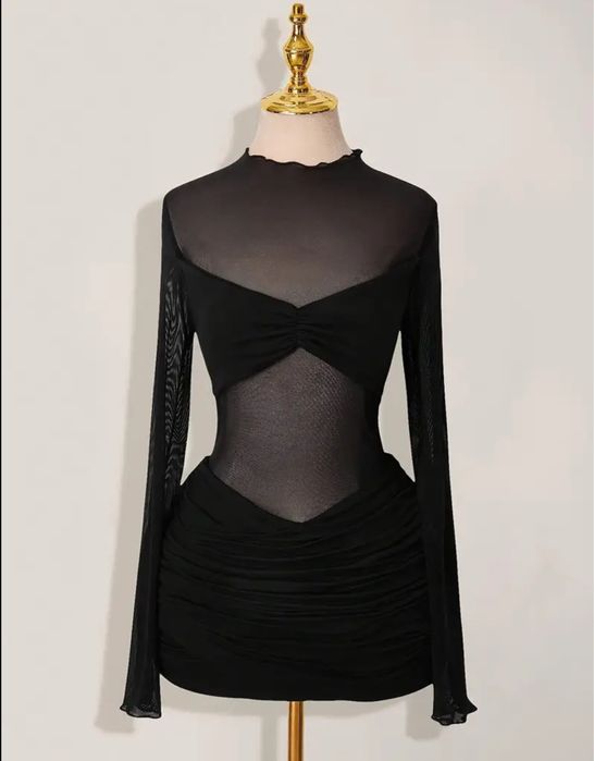 Вечернее платье нарядное мини сетка черное с рукавом