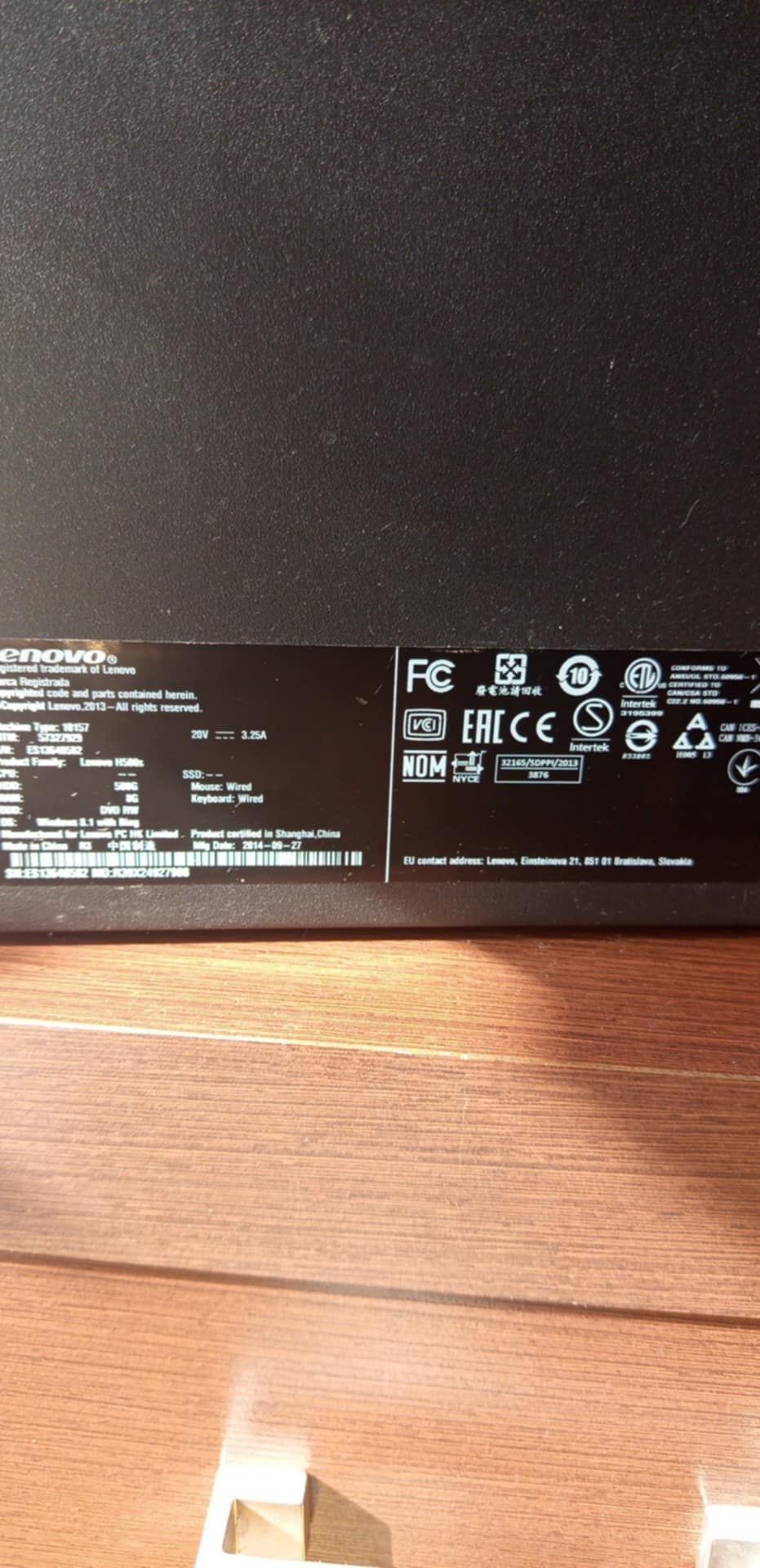 komputer Lenovo plus monitor