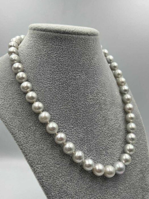 Naszyjnik z pereł naturalnych , złote zapięcie 14K