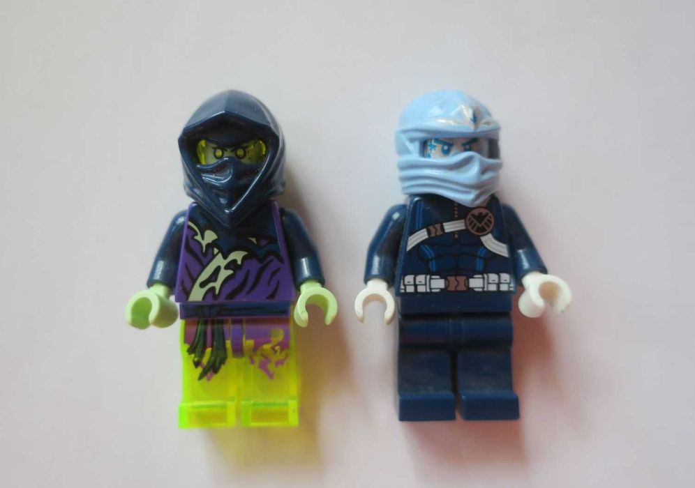 Zestaw 2 szt figurka Lego Ninjago Duch Hackler Ghost + drugi ludzik