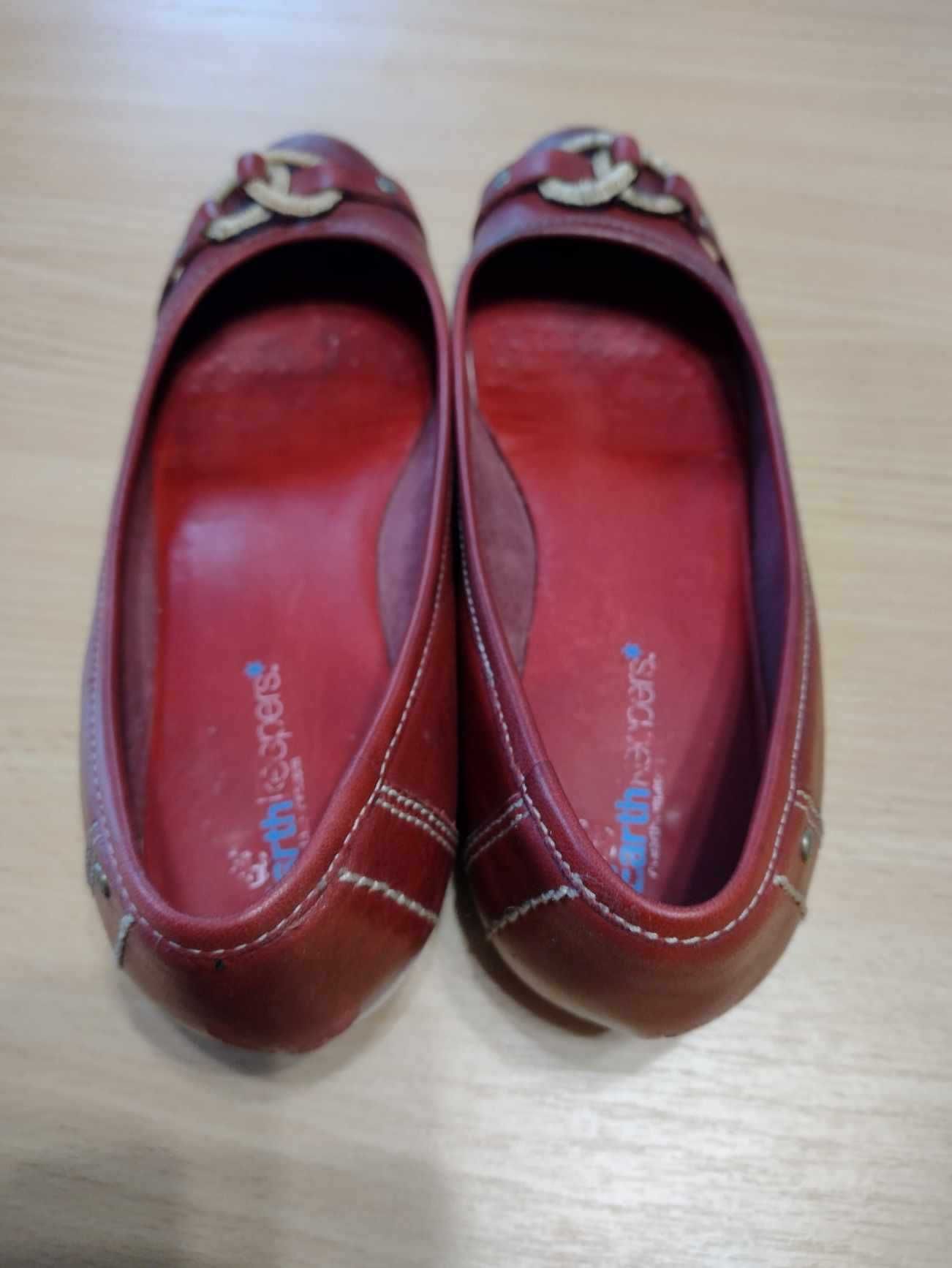 Продам черевики (туфли) із натуральної шкіри р.39