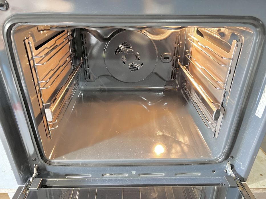 Духовка нерж Whirlpool 6 sense (Італія)