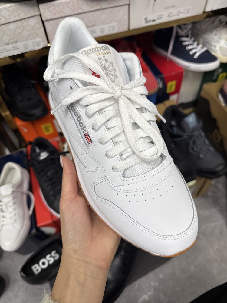 Buty Reebok r 43 skora