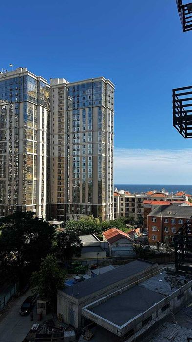 Продам евродвушку в Аркадии