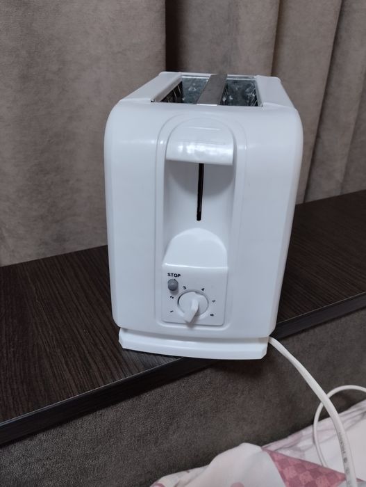 Тостер Broun Sunrise BR-1191
Это тостер на 2 л