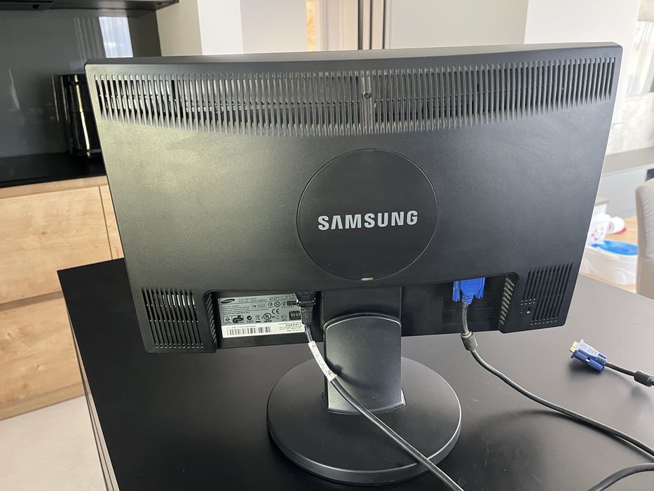 Monitor Samsung 2043SN 20”