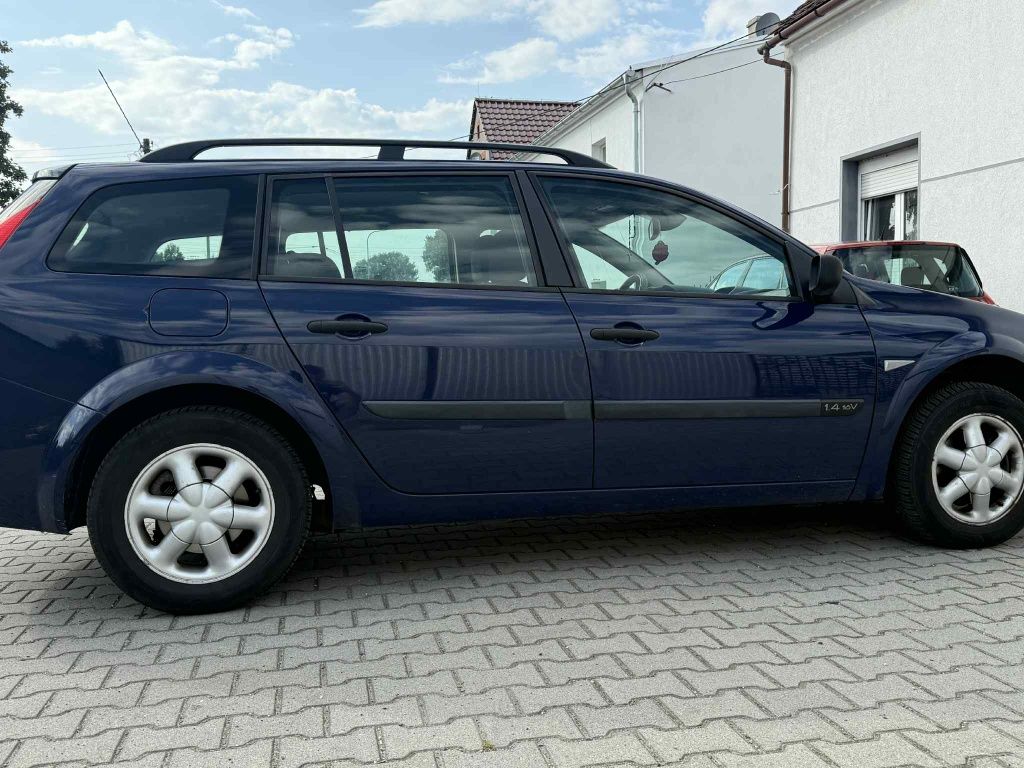 2004 Renault Megane