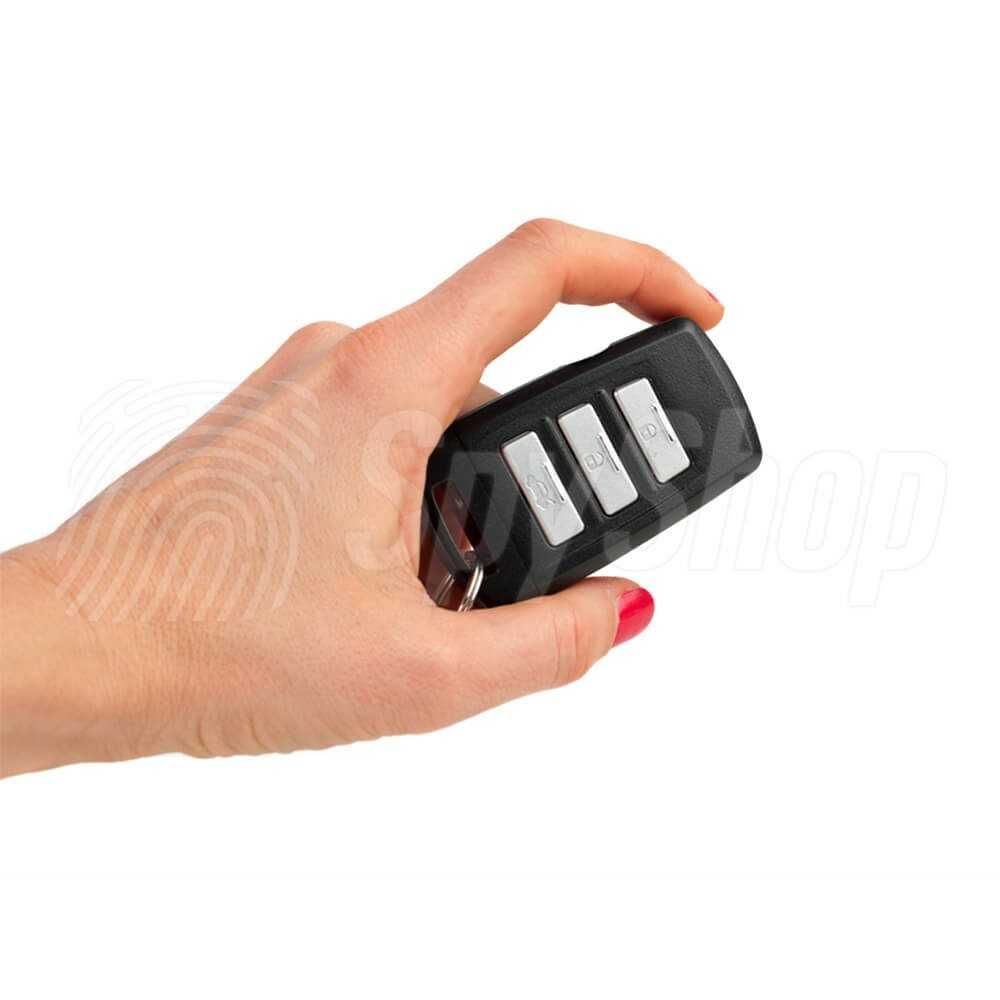 Rejestrator audio-wideo w atrapie pilota