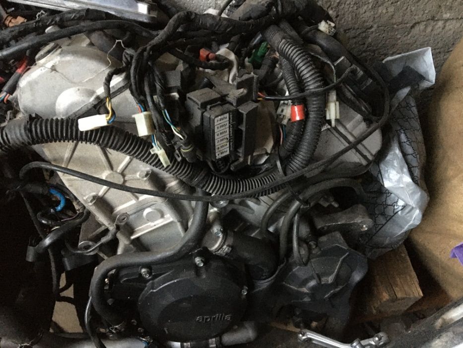Продам мотор на APRILIA RSV4 2009-2019