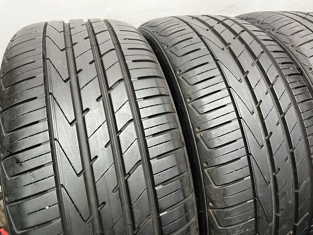 235/50/19 99V Hankook S1 Evo 2 SUV AO