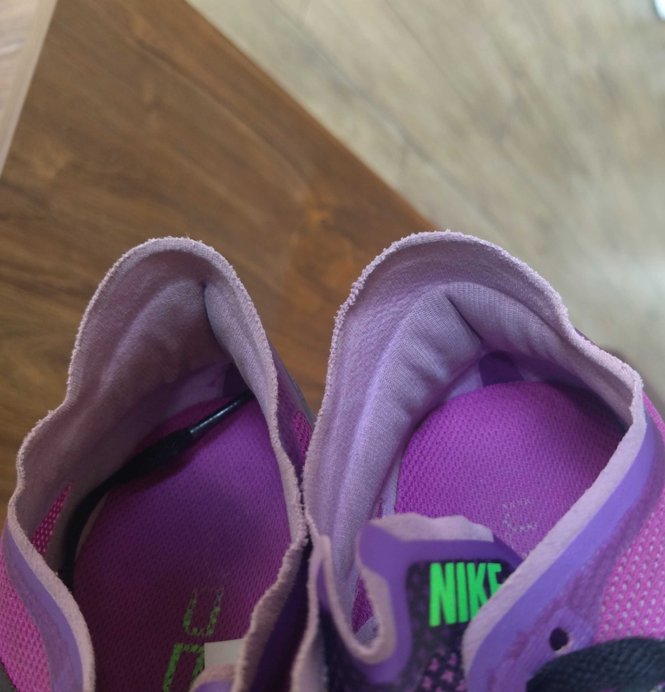 Nike Air Zoom Fit Agility