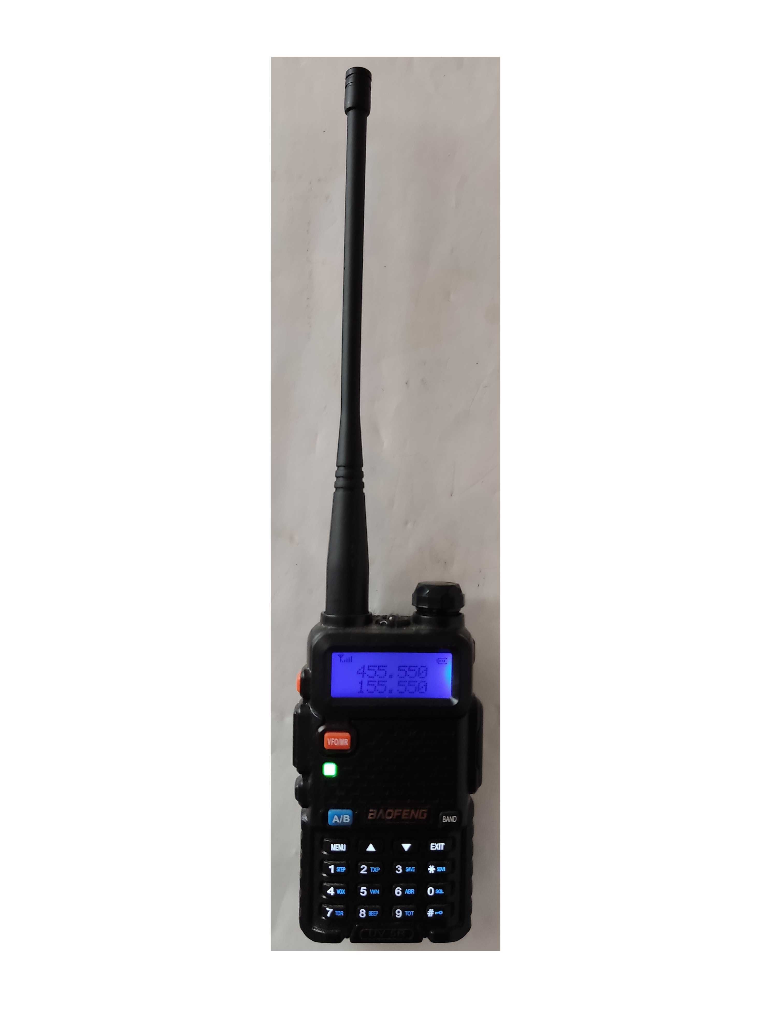 Baofeng UV 5R Walkie Talkie Двухдиапазонная VHF UHF+ FM-трансивер