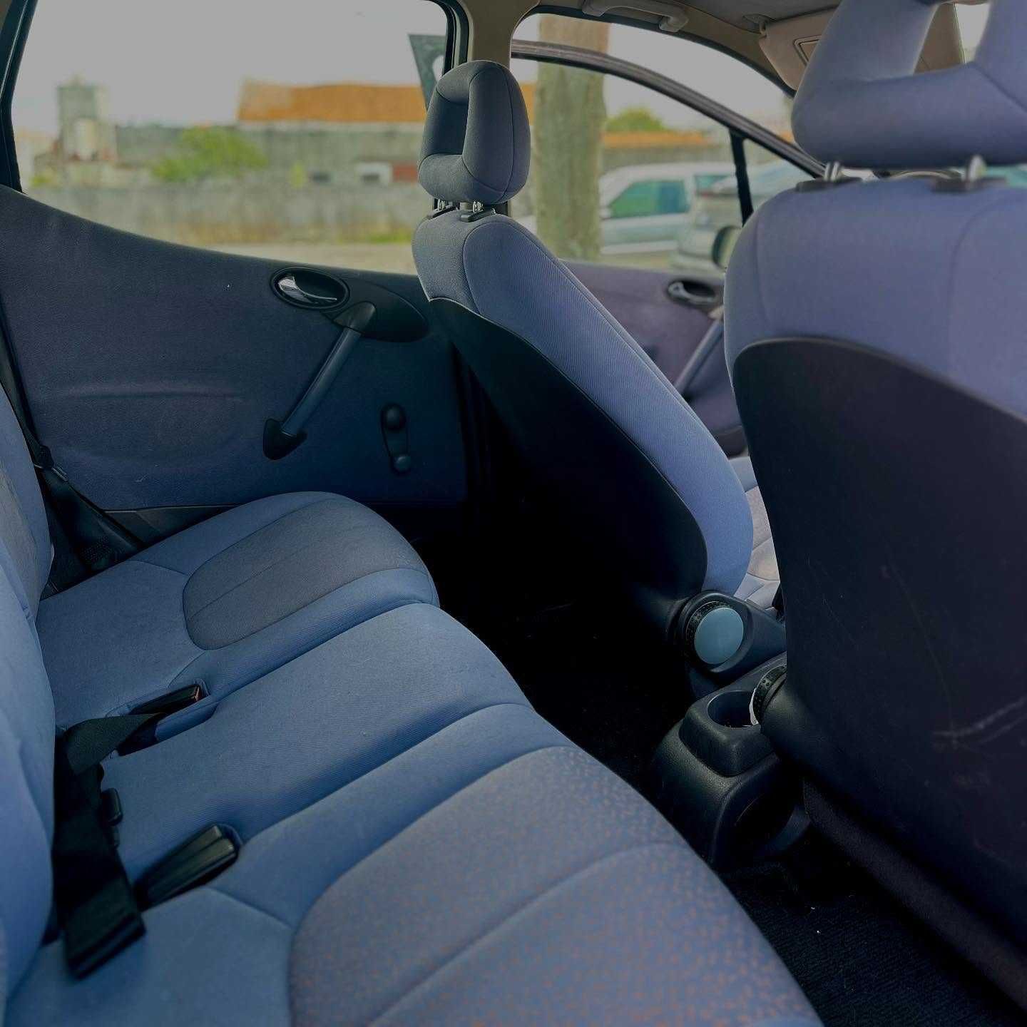 Mercedes    A140