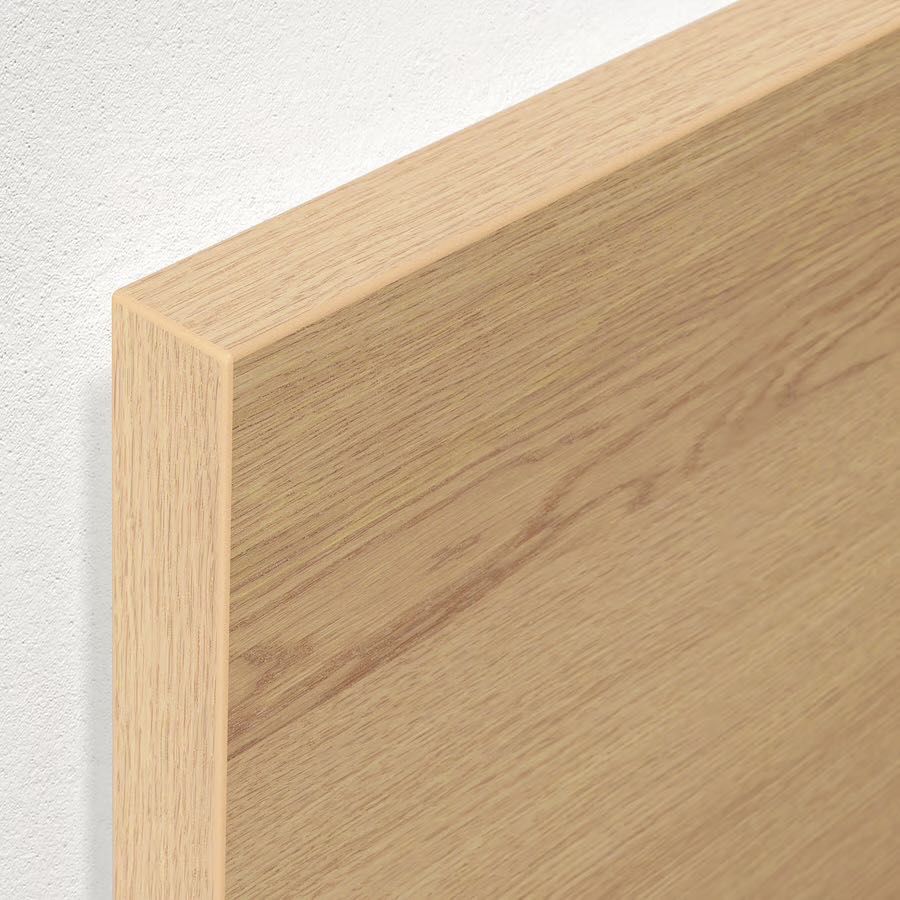 Ikea MALM
Łóżko z pojemnik. okleina dębowa bejcowana na biało 140x200