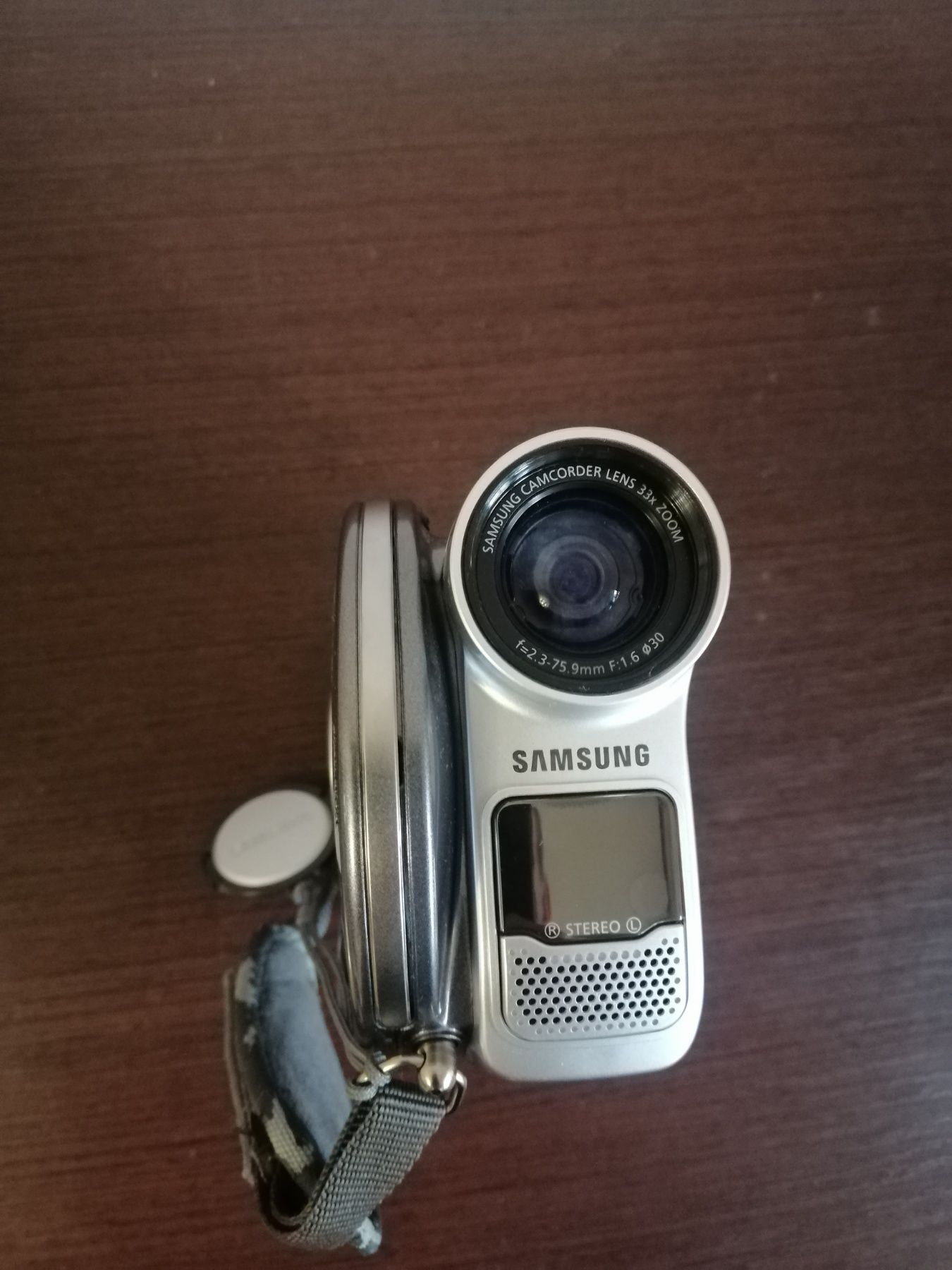 Видеокамера Samsung vp-dc161 pal