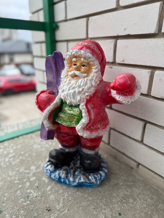 Садова фігура . Дід мороз