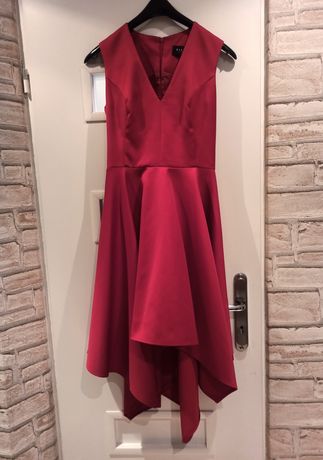Asymetryczna karmazynowa czerwona sukienka Mohito 34