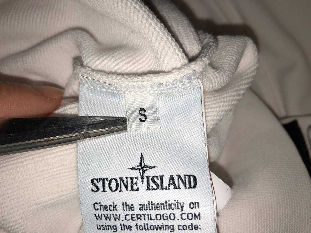 свитшот Stone Island с оригинальным патчем