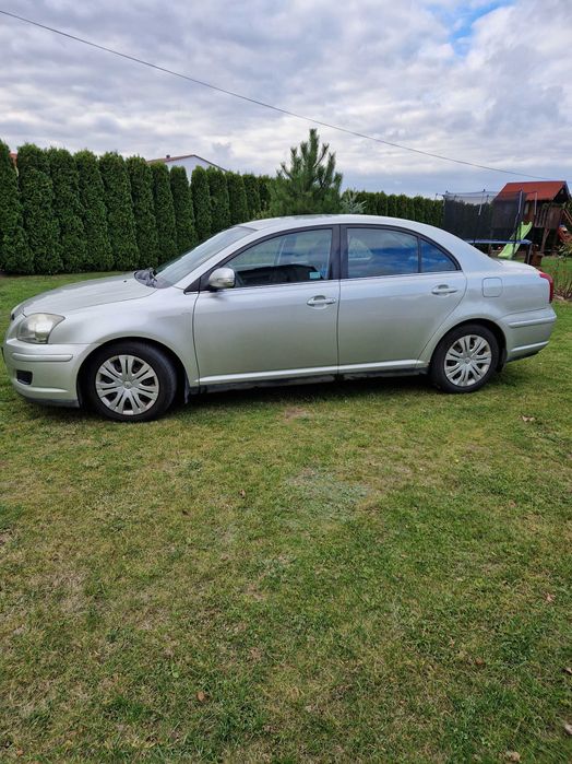 Toyota Avensis 1.6 Benzyna 2006