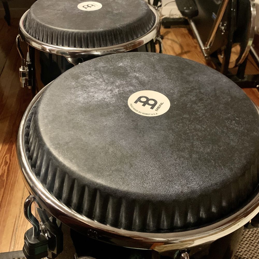 Naciąg na conga Meinl Remo Skyndeep Black 11”