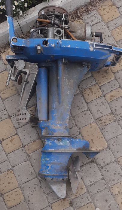 Двигун мотор Вихрь