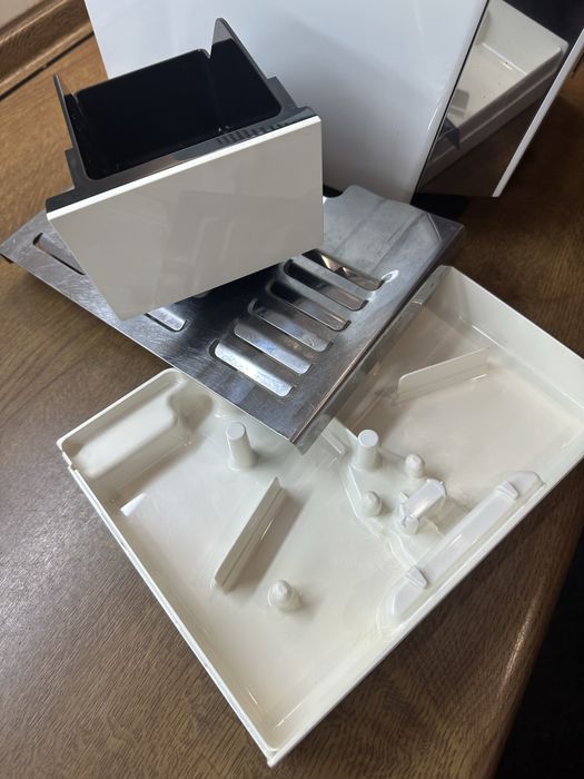 Кавомашина DeLonghi Eletta Cappuccino Top