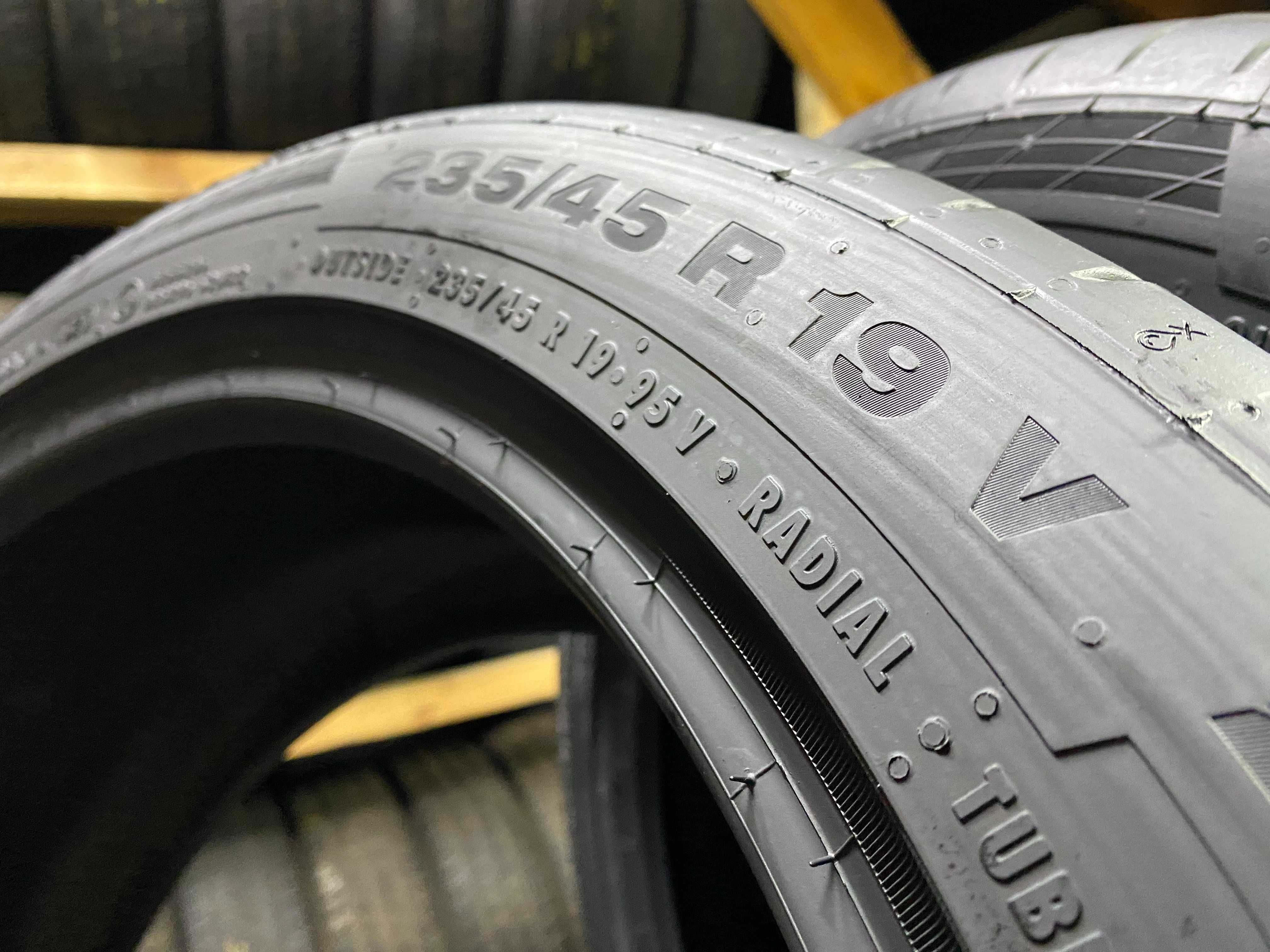 Шини Літо 235/45R19 Continental ContiSportContact5 RFT 7мм 2020рік