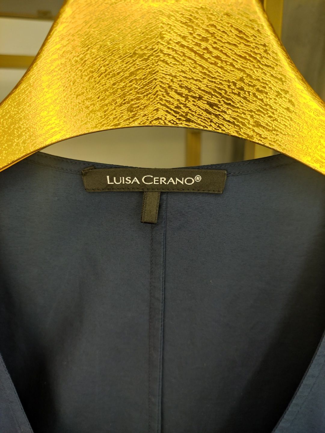 Luisa Cerano Brunello Cuchinelli Fabiana Filippi Peserico Плаття сукня