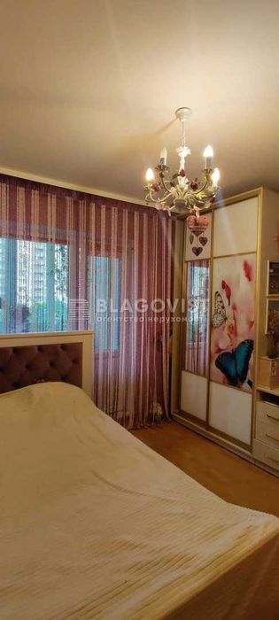 Продаємо затишну 3кім.квартиру в Деснянському р-ні Марини Цвєтаєвої 12