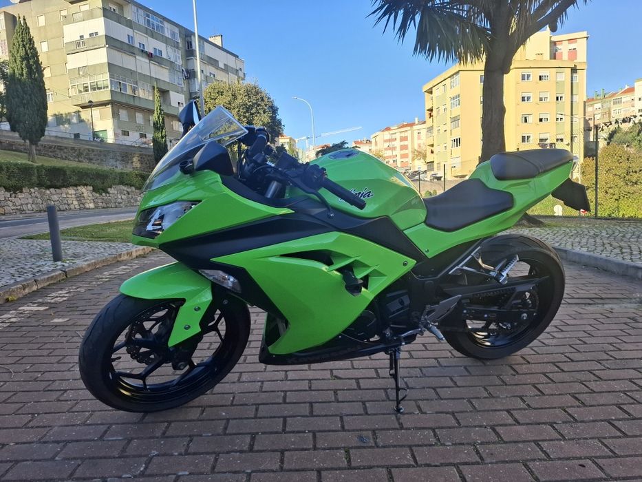 Kawasaki Ninja 300