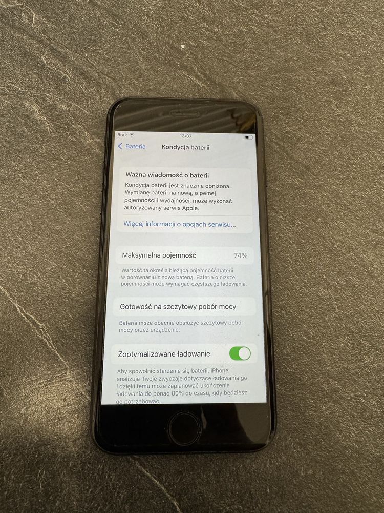 IPhone 7 32GB ze szkłem ochronnym