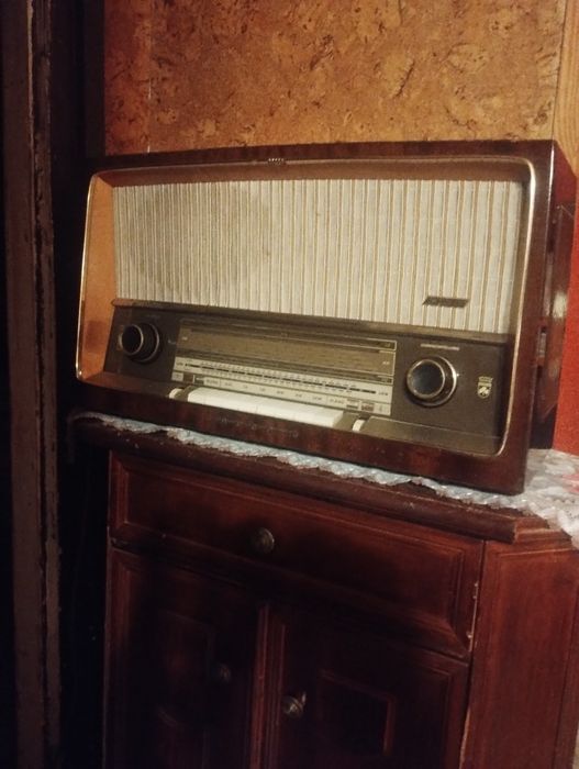Stare radio Grundig. Pięknie gra.