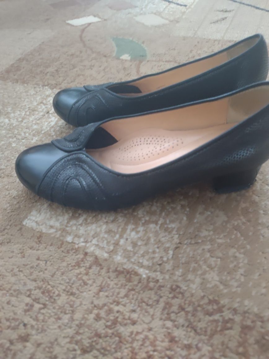 Buty damskie czółenka skórzane Cataleya by Żurek